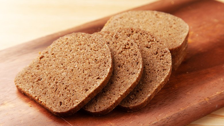 Why You Should Start Eating More Rye Bread