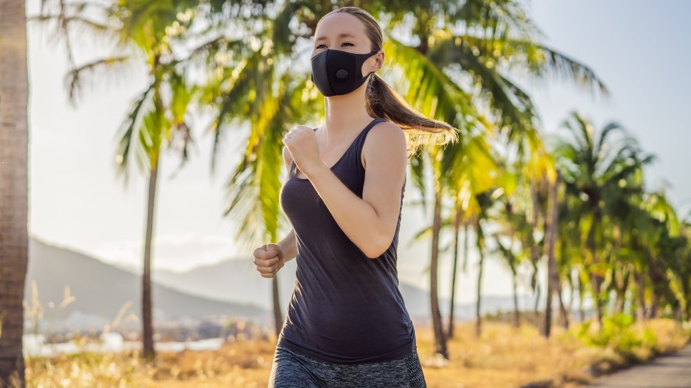 Is It Safe To Wear Masks When Working Out?