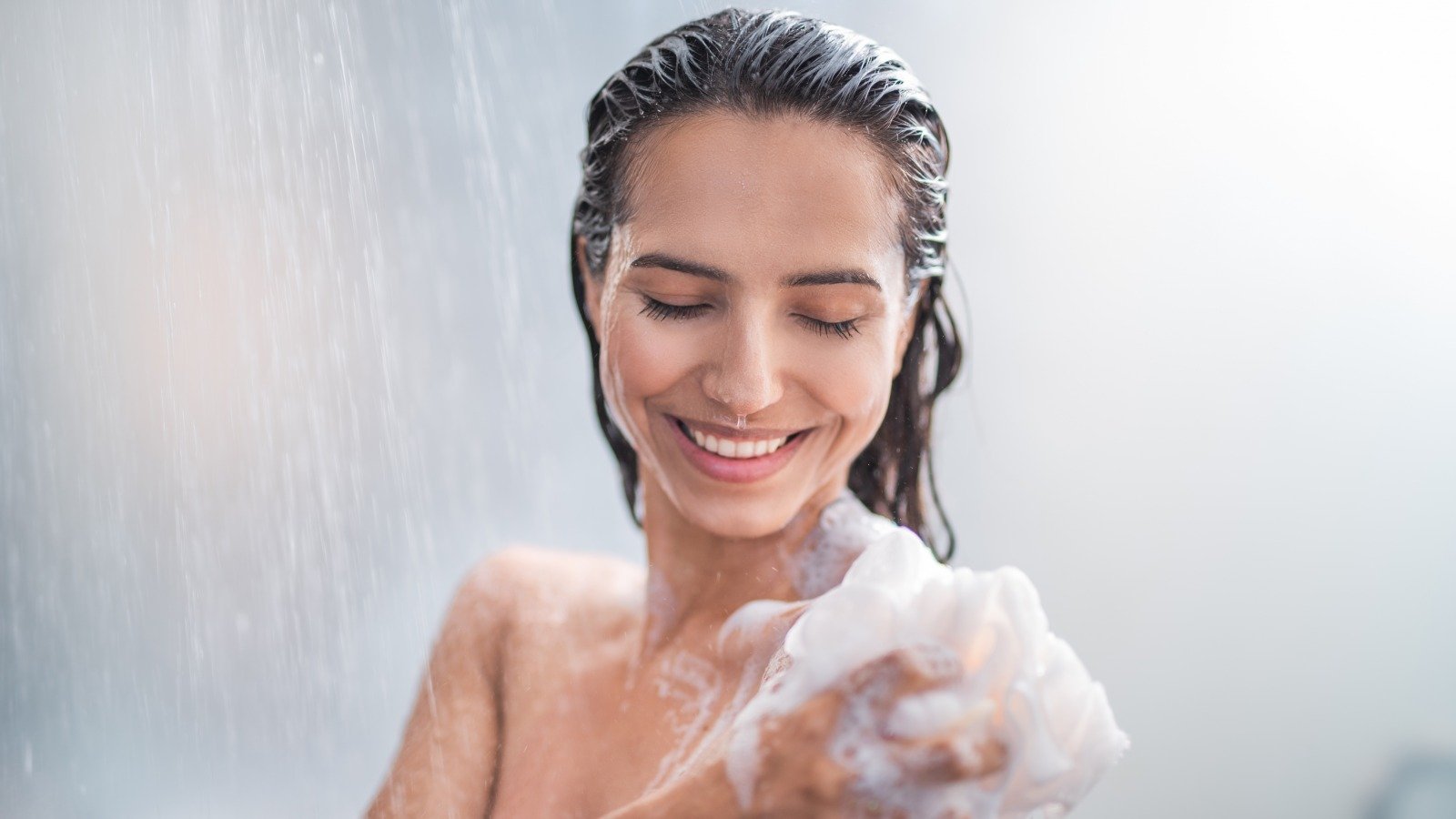 Mistakes You Never Realized You Were Making In The Shower - Health Digest