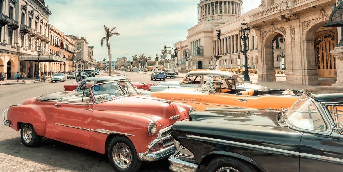 No, EVs Won't Make American Roads Look like Cuba's in 20 Years