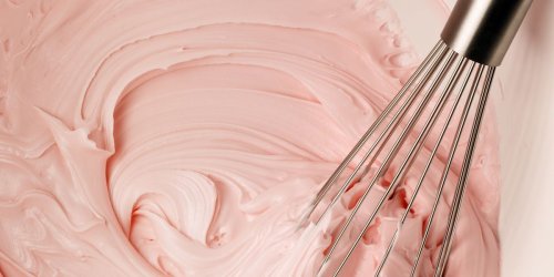 No, Frosting Is Not the Same As Icing. Yes, There Are 12 Different Kinds