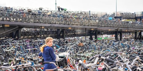 Amsterdam Built a Badass (and Brilliant) Underwater Bike Garage