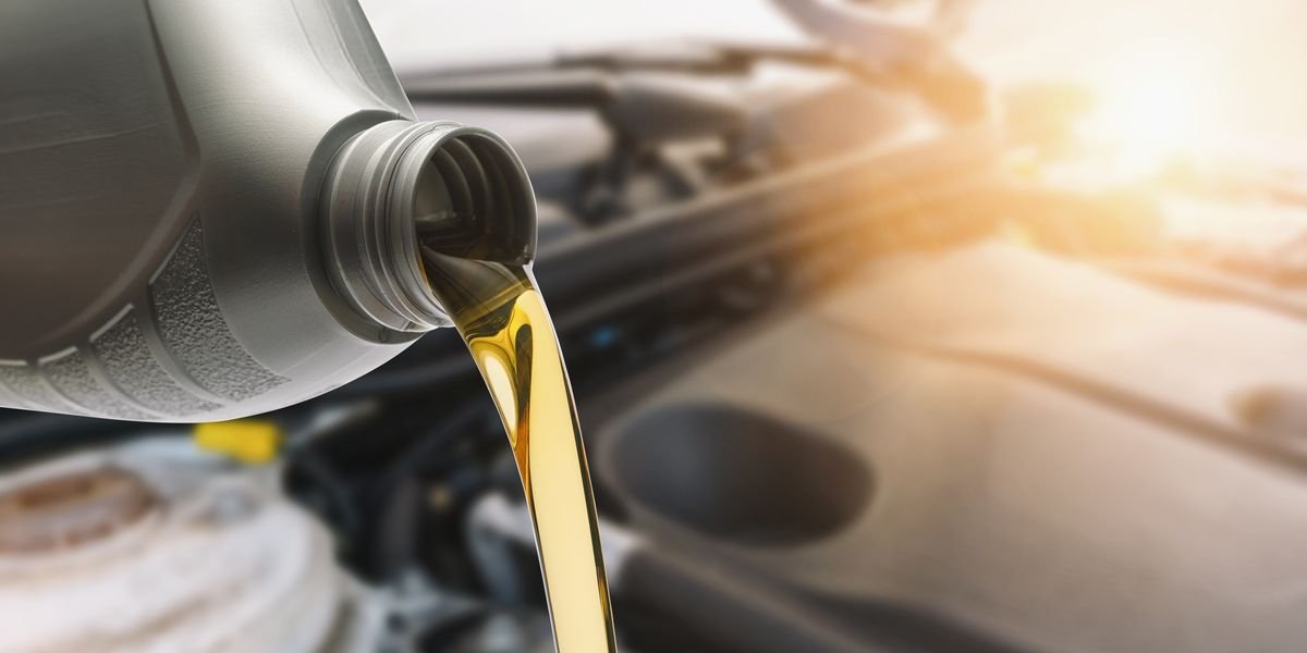 These Are the Top-Rated Synthetic Oils for Protecting Your Engine