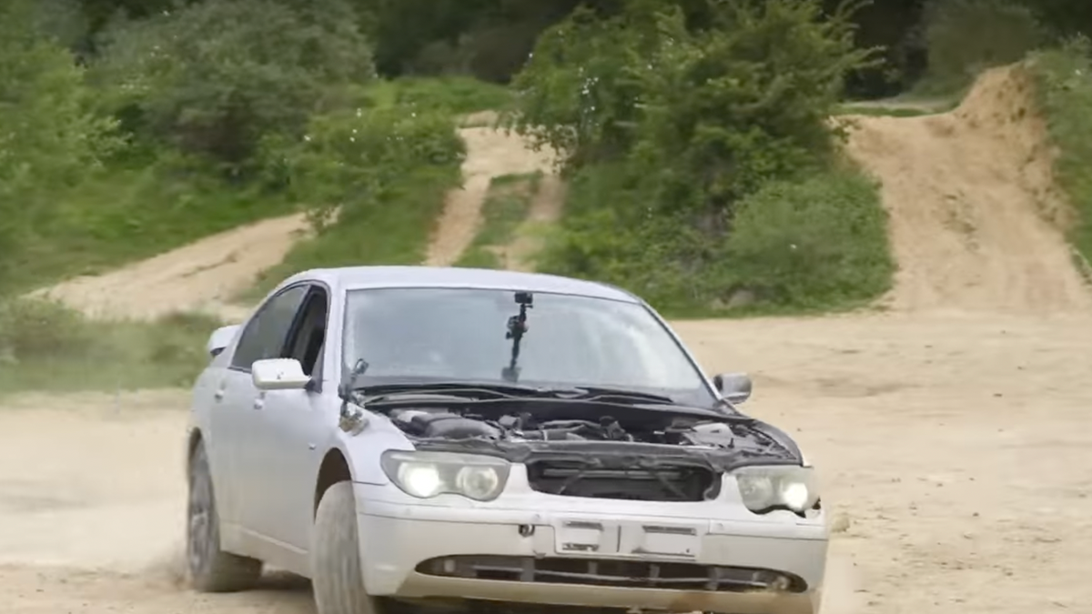 You'll Be Shocked Just How Long This BMW 7-Series Can Run Without Oil