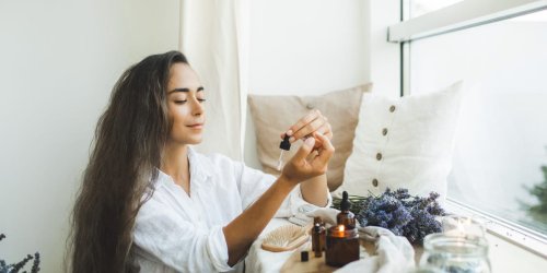 How To Use Rosemary Oil To Grow Stronger, Healthier Hair, According to Experts