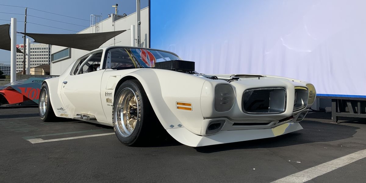 The Builder of the Coolest Trans Am Ever Learned Calculus Just to Build It
