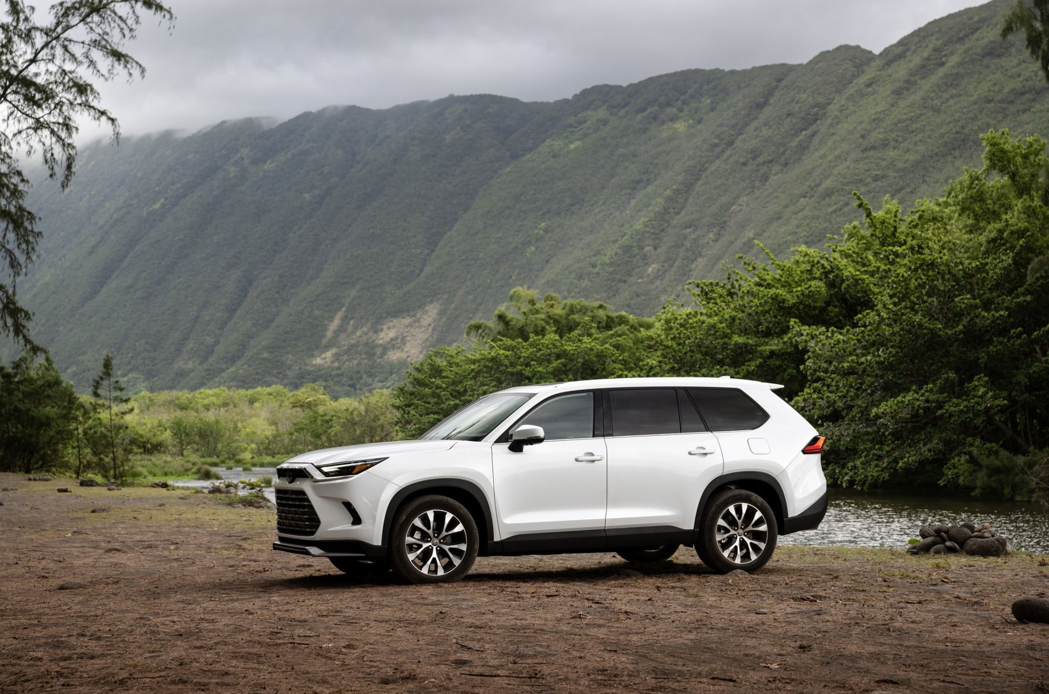 We've Ranked and Tested the Best Hybrid SUVs for Families