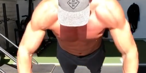 This 3-Move Dumbbell Workout Will Chisel Your Chest