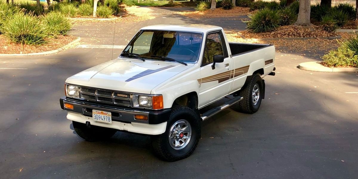 5 More Cars of the 1980s You Should Be Buying Right Now
