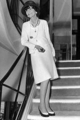 Bonne Anniversaire Coco Chanel Read The Fashion Icon S Top 10 Quotes Flipboard