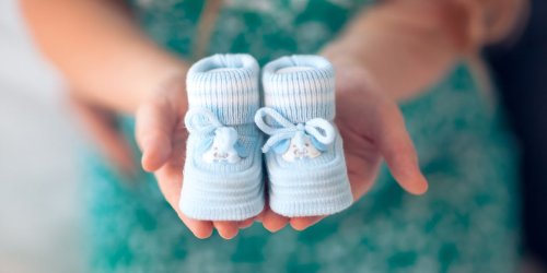 6 free, beginner-friendly baby knitting patterns to start now
