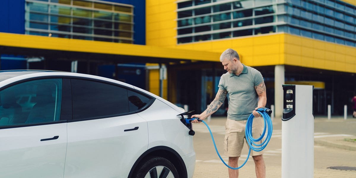 Are Electric Cars Worth It? Here's A 3-Year Cost Analysis
