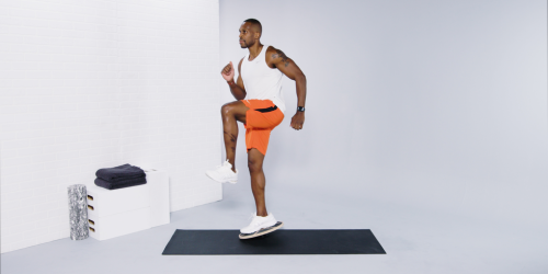 These Wobble Board Exercises Will Strengthen Your Feet, Ankles, and Core