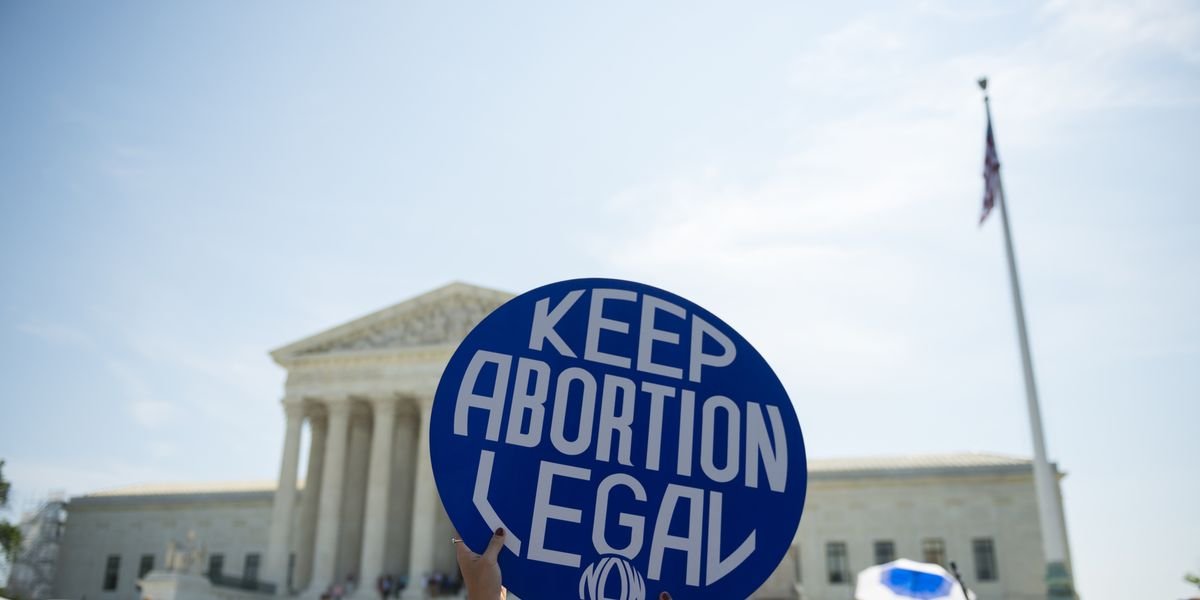 These States With Trigger Laws Will Ban Abortion Now That 'Roe' Is Overturned