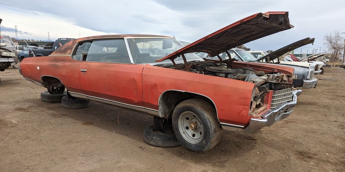 1971 Chevrolet Impala Custom Coupe Is Junkyard Treasure