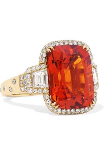 Birthstone Engagement Rings Are 2019's Breakout Wedding Trend 