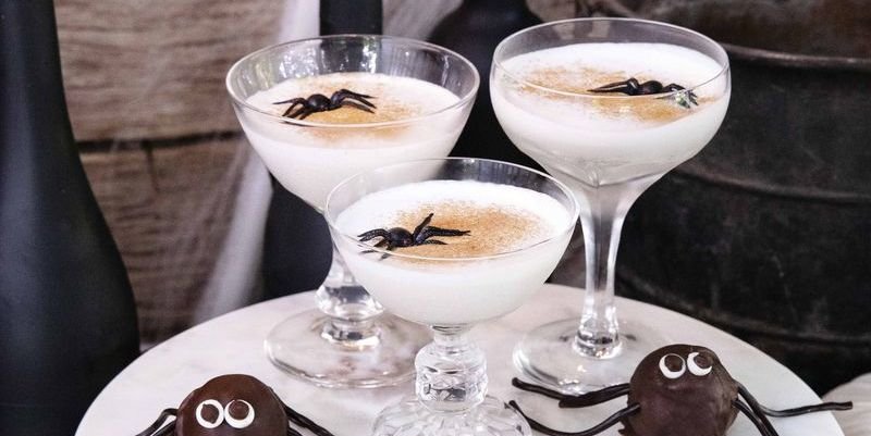 45+ Easy Halloween Cocktails to Toast the Spooky Season