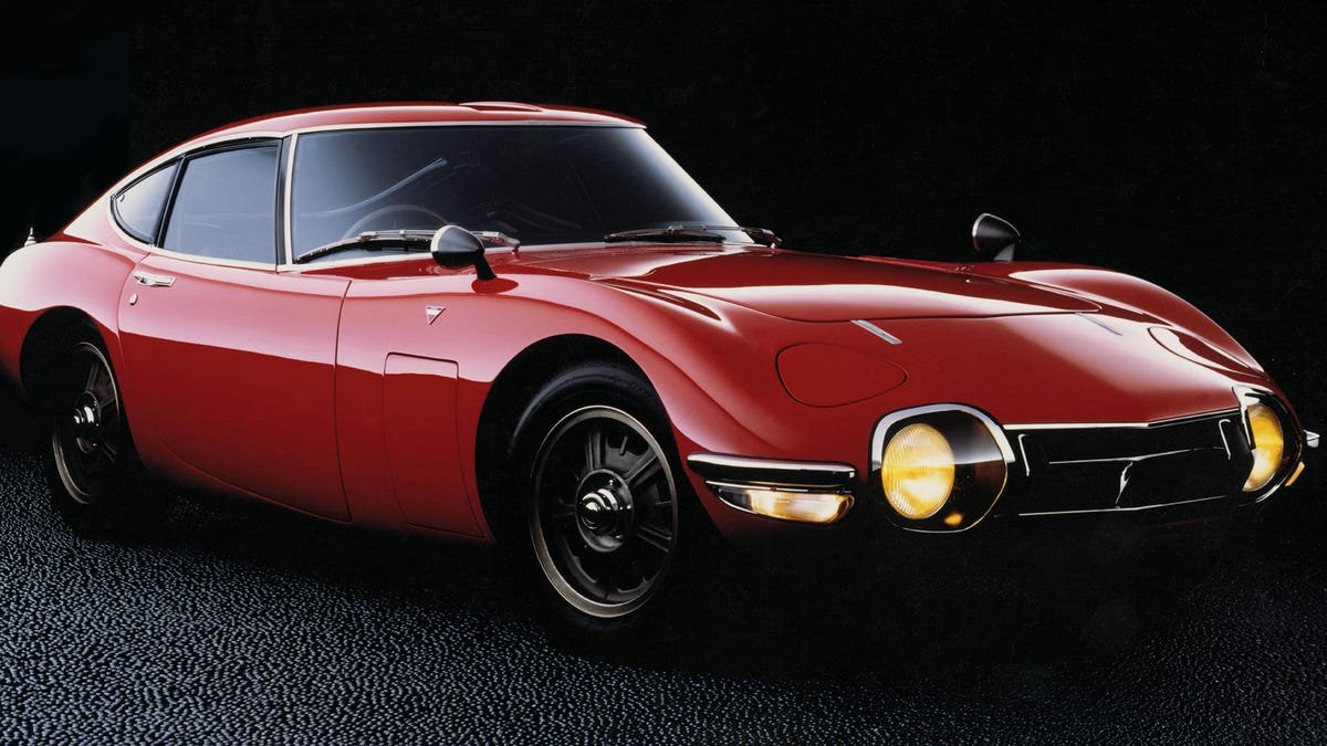 The 22 Best Sports Cars From the 1960s