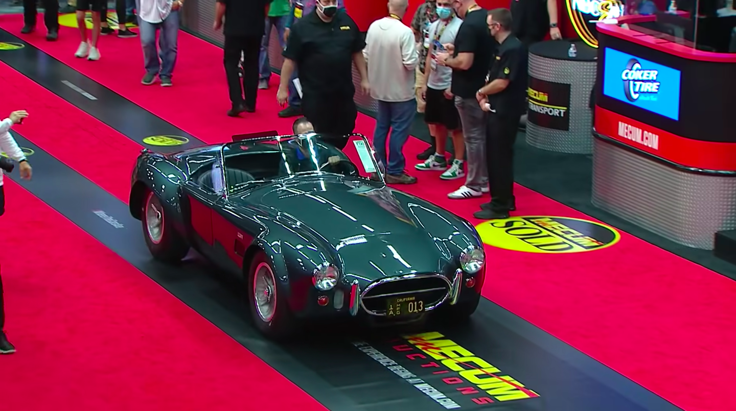 Carroll Shelby's Personal 427 Cobra Just Sold for $5.94 Million at Auction