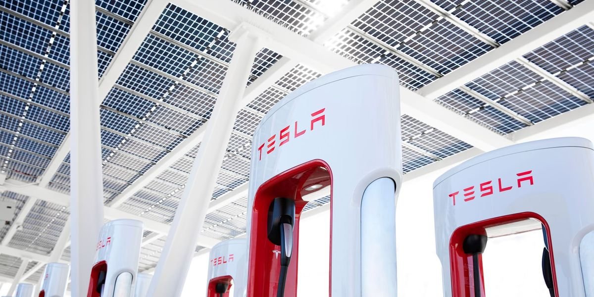 GM Electric Vehicles Will Use Tesla Charging Network Starting in 2024