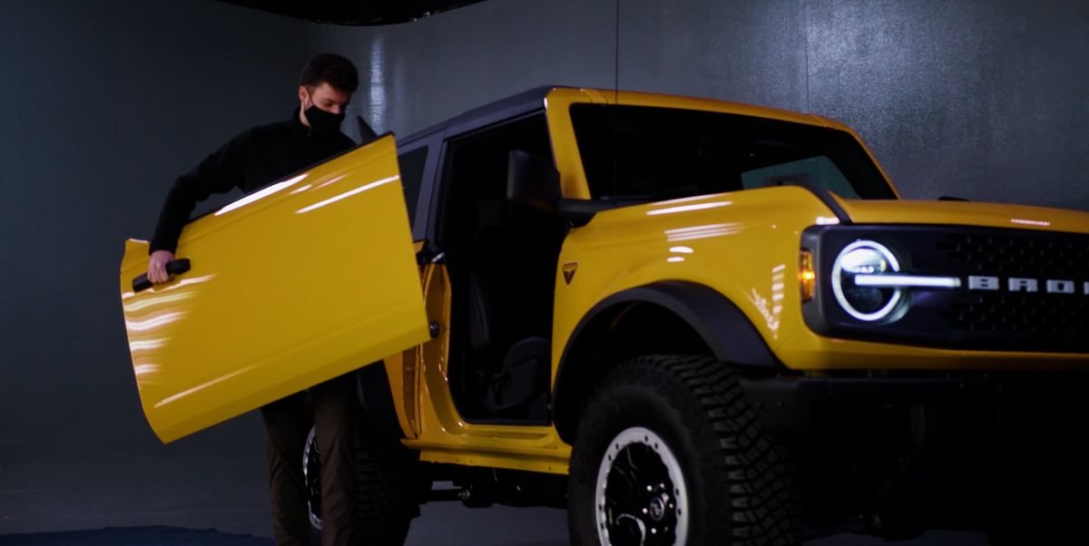 Learn How to Remove the Ford Bronco's Doors and Roof, and See Cool Features
