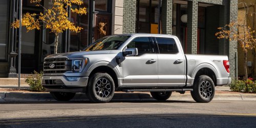 Ford, GM Raise Truck Prices as They Fight Their Own Dealers' Price Gouging