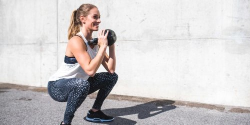 How To Bulk: A Complete Workout And Nutrition Plan For Muscle Growth, From Experts