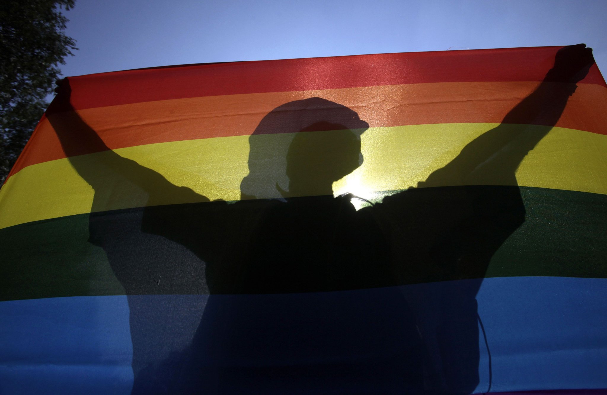 "Un giorno buio per l'Ungheria" che ha approvato una legge contro la "propaganda omosessuale"
