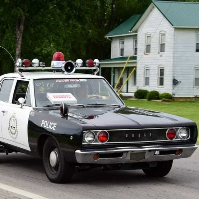 This 1968 Dodge Coronet Cop Car Has a Hellcat Engine Under the Hood