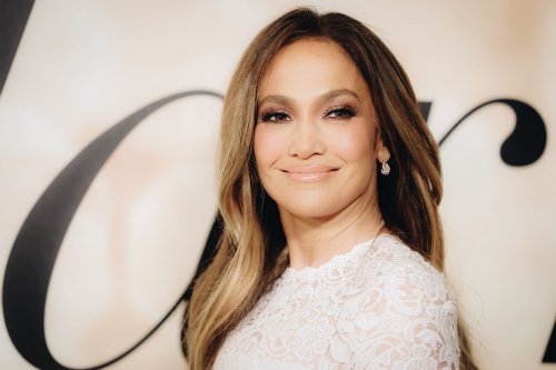 Jennifer Lopez’s Hairstylist Shares The £20 Product Behind The Star's Shiny Hair