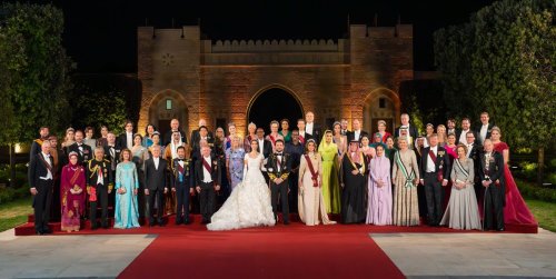 See Prince Hussein and Rajwa Al Saif's Official Wedding Portrait