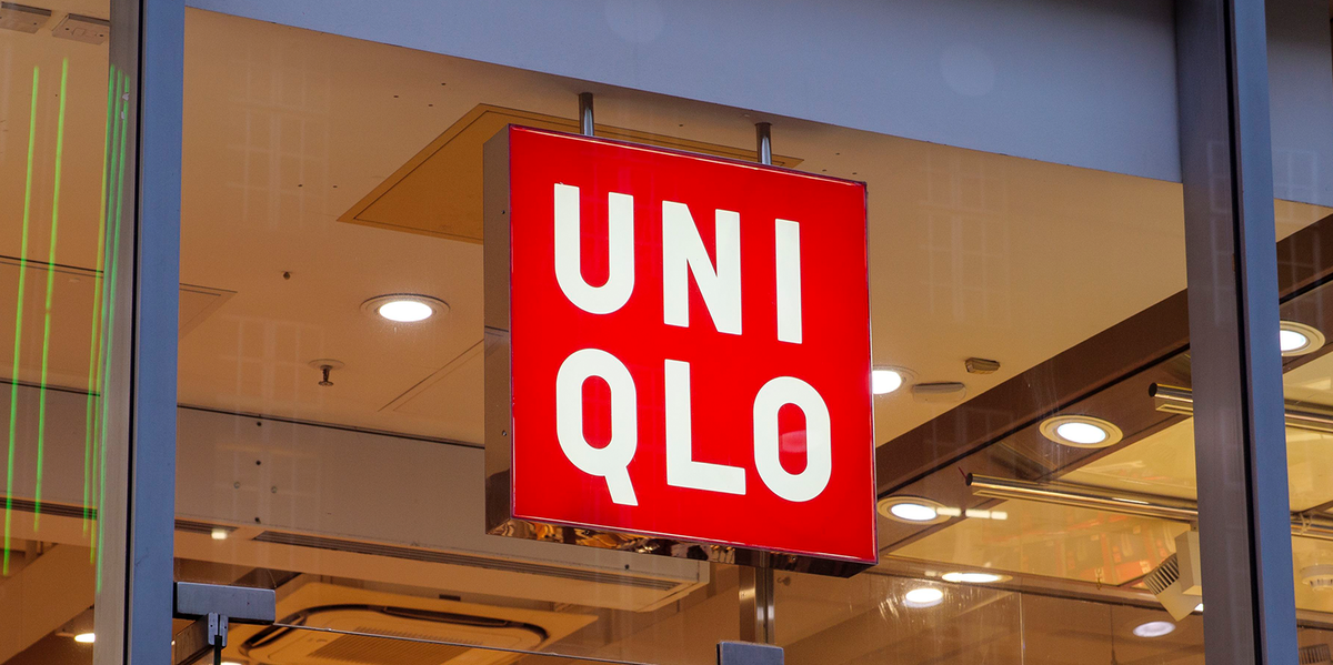 Raincoats Are a Fall Essential—Uniqlo’s $50 Burgundy Buy Will See You Through Every Rain Shower in Style