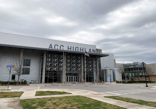 PROOF POINTS: How much does it cost to produce a community college graduate?