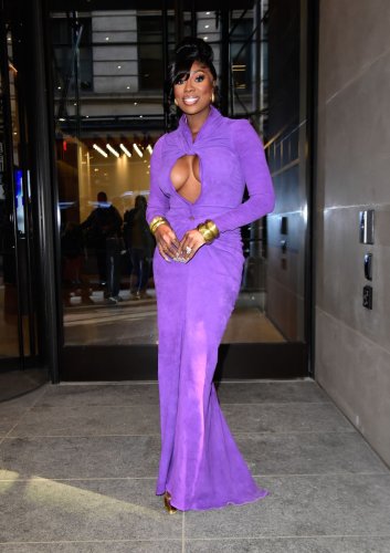 Chlöe Bailey, Fantasia And Wendy Osefo Rock LaQuan Smith’s Keyhole Twisted Gown