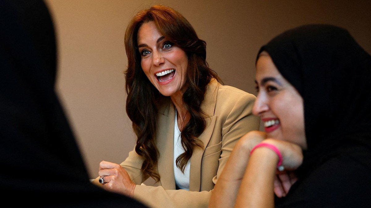 Princess Kate bends royal 'rule' as she meets young people in east London
