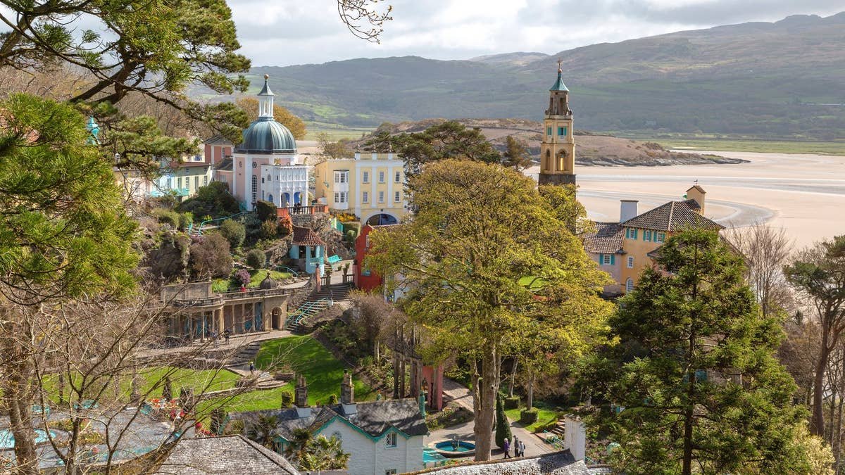 The surprising Welsh village that looks as though it should be on the Italian Riviera
