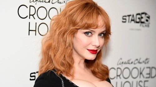 'Mad Men' star Christina Hendricks wows in lace in stunning selfie