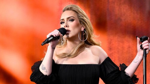 Adele says goodbye in emotional statement: 'I am battered'