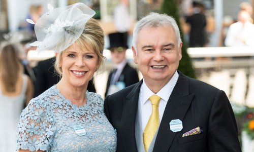 Look Back On Eamonn Holmes And Ruth Langsford S Wedding As They Celebrate 11th Anniversary Flipboard