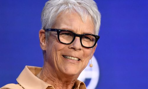 Jamie Lee Curtis Stuns Fans In Thigh-high Latex Boots - Wow! 