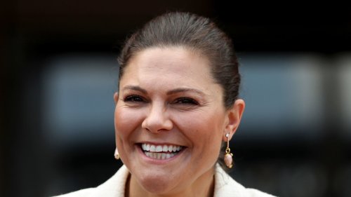 Crown Princess Victoria's waist-cinching dress is bang on trend for summer 2025