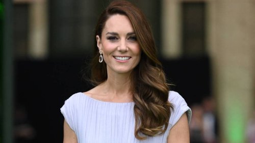 Kate Middleton shows no sign of nerves as she confidently gives speech at Earthshot Prize awards