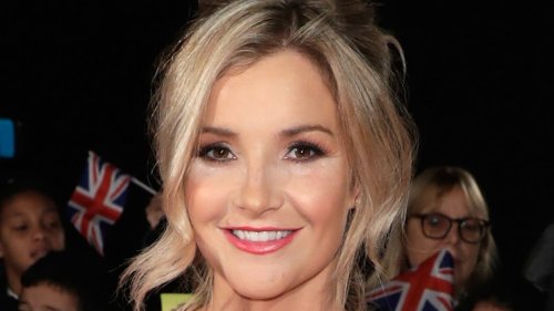 Helen Skelton shows off stunningly toned legs in mini shorts | Flipboard