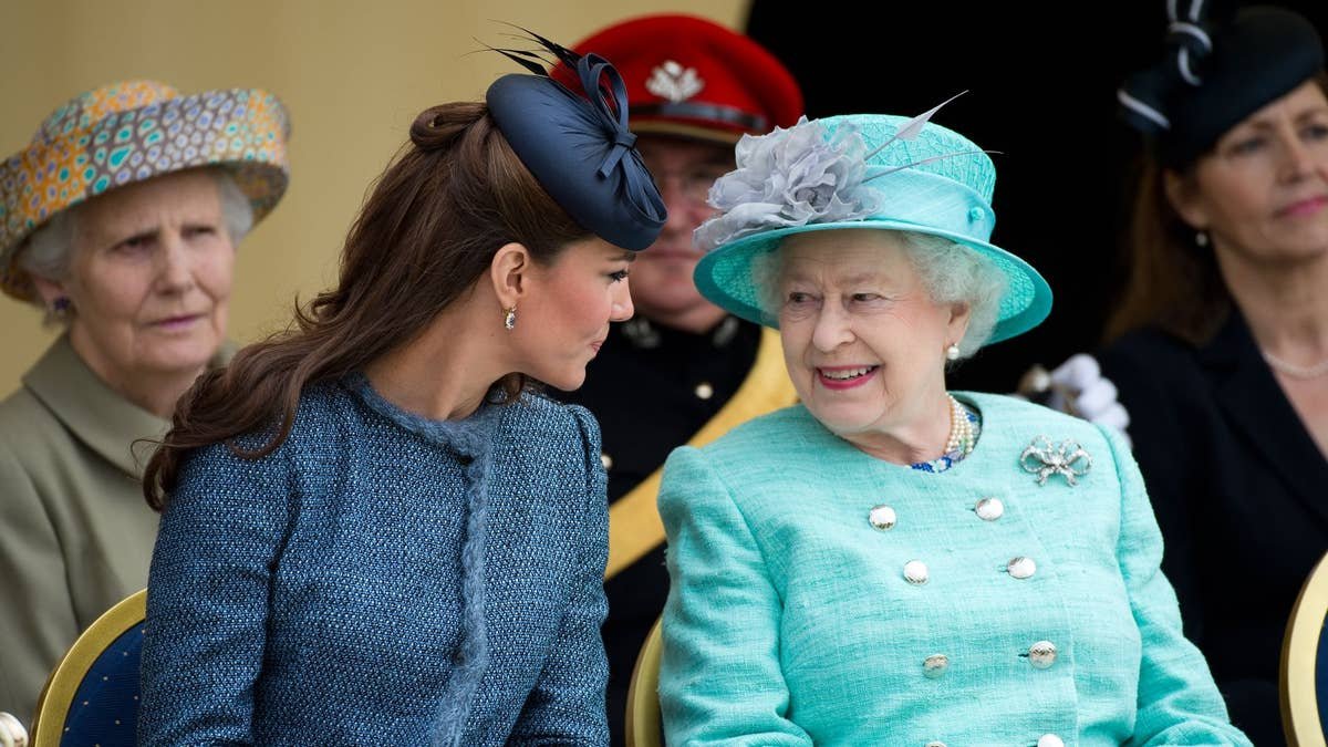 Queen Elizabeth's real opinion on Princess Kate's 'unprofessional' hair
