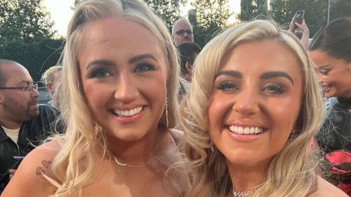 Gogglebox stars Izzi and Ellie Warner look so glam together in unseen photos