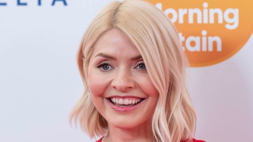 Holly Willoughby makes controversial bedroom confession | Flipboard