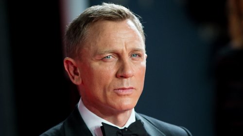 Daniel Craig looks unrecognizable as he debuts transformation worlds away from James Bond