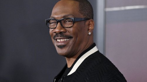 Eddie Murphy shares glimpse of extravagant Christmas with 10 kids – plus his advice for Nick Cannon!