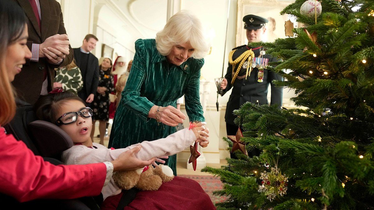 Queen Camilla marks the 'beginning of Christmas' as she invites children to Clarence House