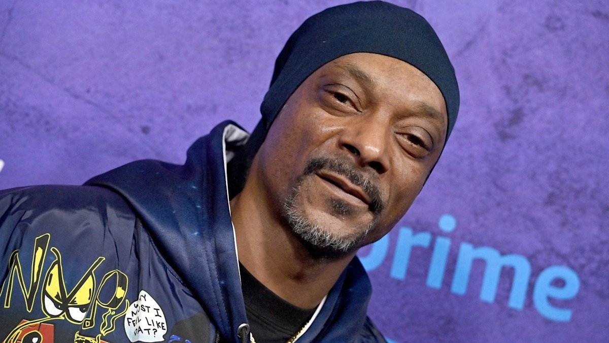 Devastated Snoop Dogg shares unseen family photo just days after brother's death aged 44